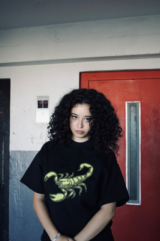 Halftone Scorpion Tee [BLACK] - WYN